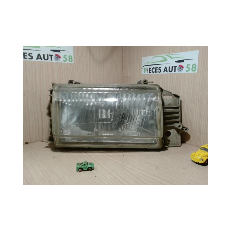 Optique avant principal gauche (feux)(phare) FIAT  d’occasion