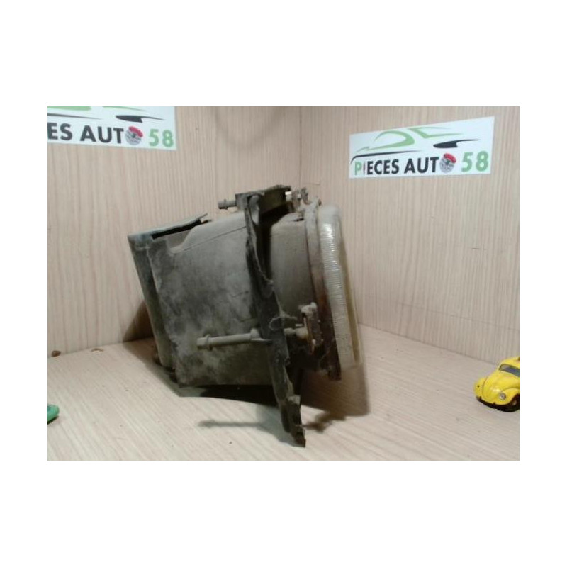 Optique avant principal droit (feux)(phare) FIAT  d’occasion