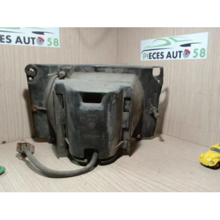 Optique avant principal droit (feux)(phare) FIAT  d’occasion