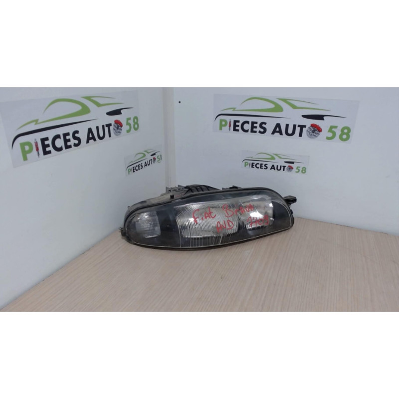 Optique avant principal droit (feux)(phare) FIAT BRAVA d’occasion