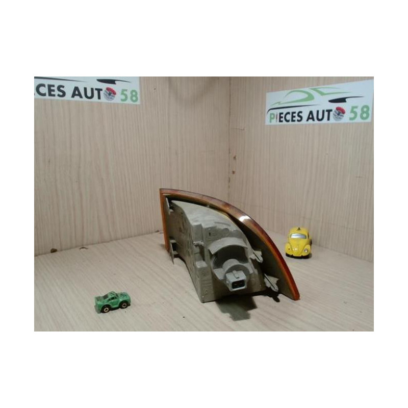Optique avant secondaire droit (feux)(clignotant) FIAT  d’occasion