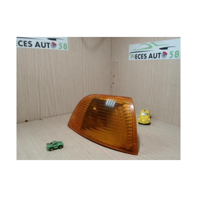 Optique avant secondaire droit (feux)(clignotant) FIAT  d’occasion