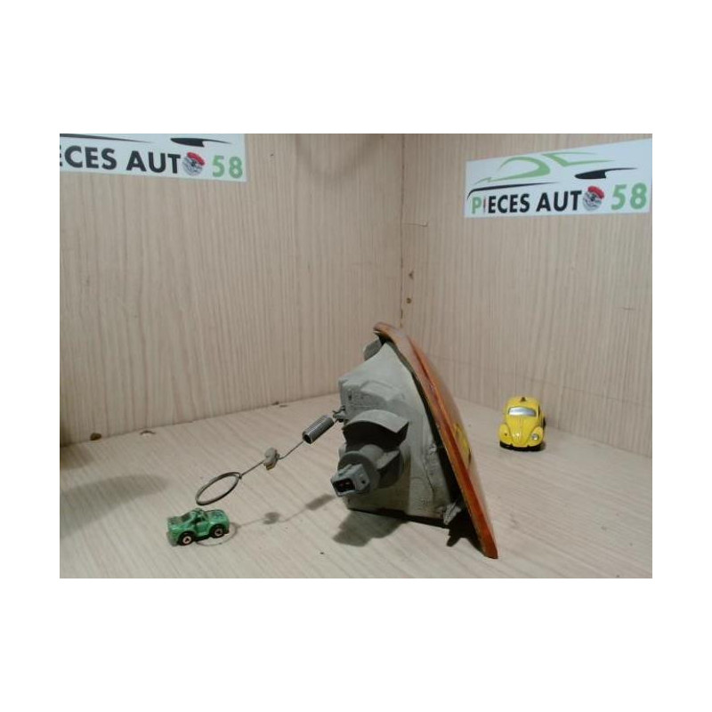 Optique avant secondaire droit (feux)(clignotant) FIAT  d’occasion