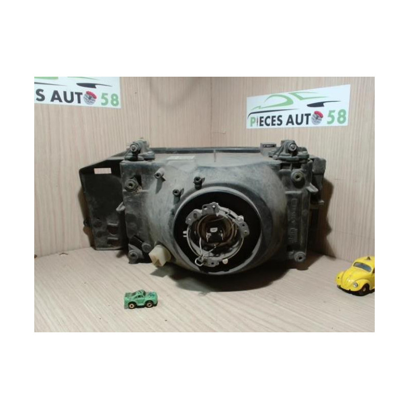 Optique avant principal droit (feux)(phare) FIAT  d’occasion