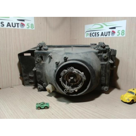 Optique avant principal droit (feux)(phare) FIAT  d’occasion