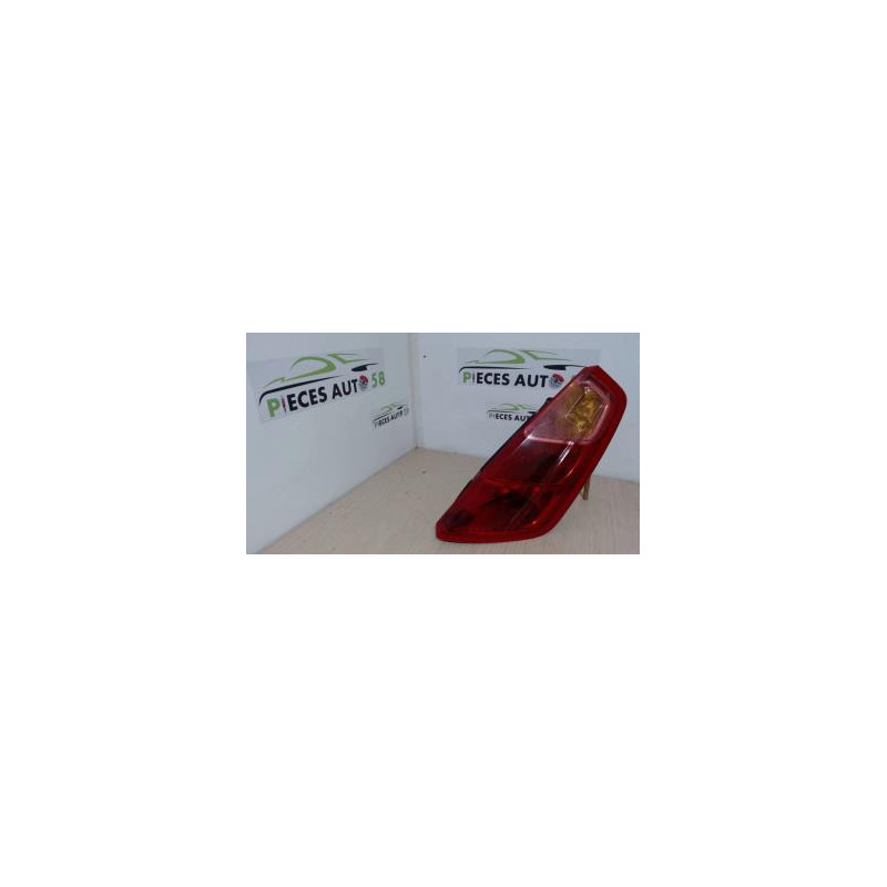 Feu arriere principal droit (feux) FIAT GRANDE PUNTO d’occasion