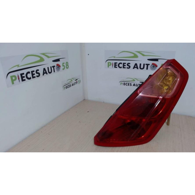 Feu arriere principal droit (feux) FIAT GRANDE PUNTO d’occasion
