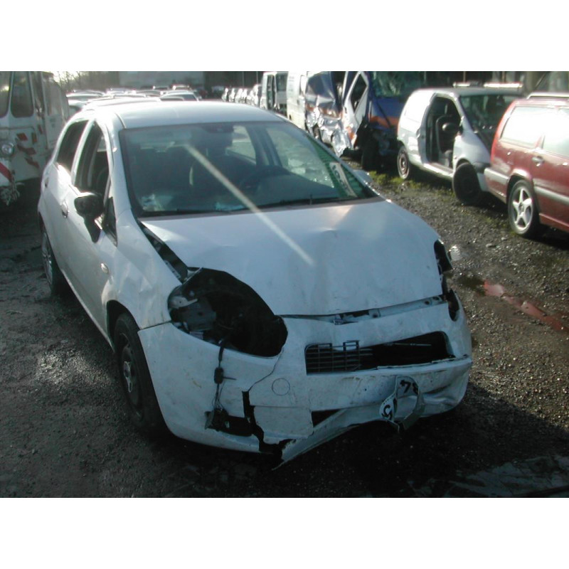 Feu arriere principal droit (feux) FIAT GRANDE PUNTO d’occasion
