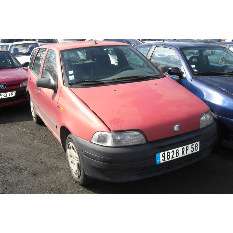 Optique avant secondaire gauche (feux)(clignotant) FIAT PUNTO 1 PHASE 2 d’occasion