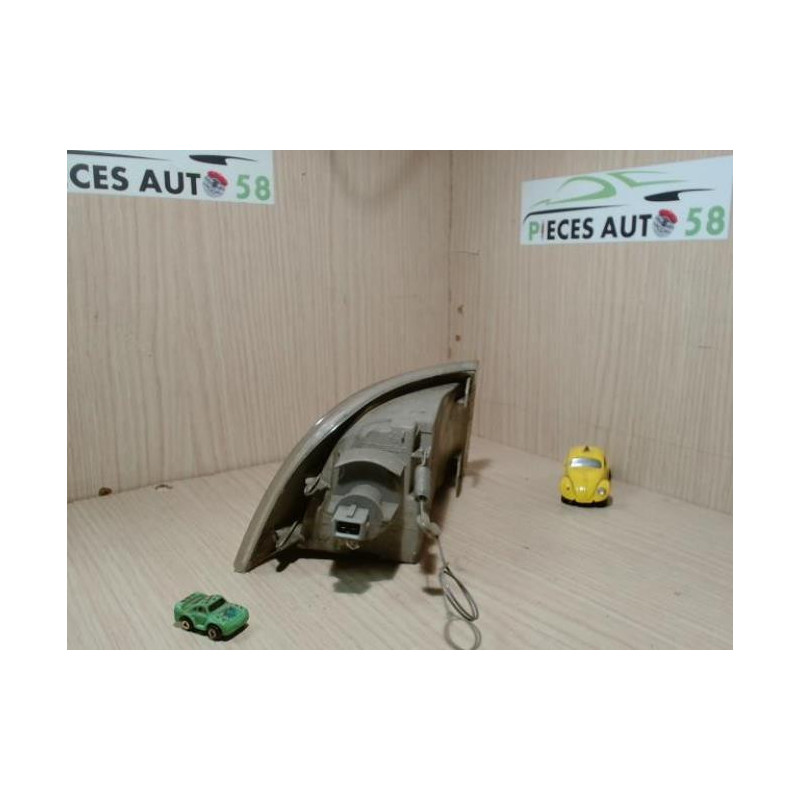 Optique avant secondaire gauche (feux)(clignotant) FIAT PUNTO 1 PHASE 2 d’occasion