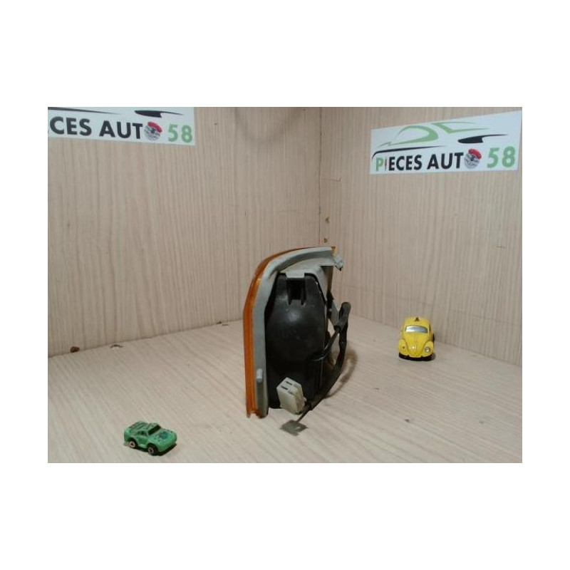 Optique avant secondaire gauche (feux)(clignotant) FIAT  d’occasion