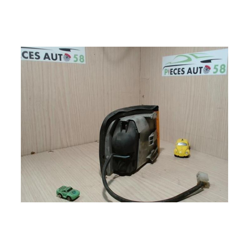 Optique avant secondaire gauche (feux)(clignotant) FIAT  d’occasion