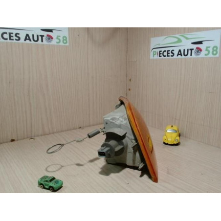 Optique avant secondaire droit (feux)(clignotant) FIAT  d’occasion
