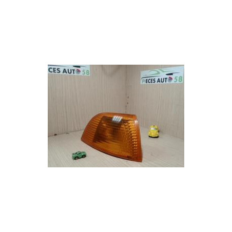 Optique avant secondaire droit (feux)(clignotant) FIAT  d’occasion