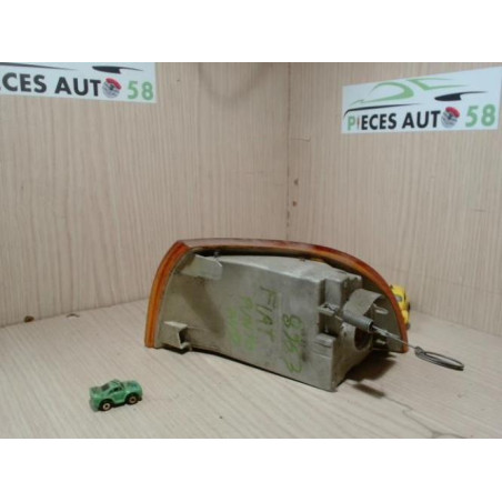 Optique avant secondaire droit (feux)(clignotant) FIAT  d’occasion