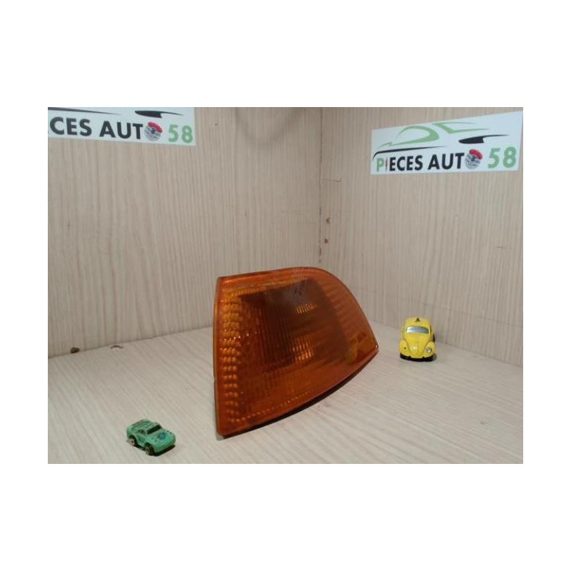 Optique avant secondaire gauche (feux)(clignotant) FIAT  d’occasion