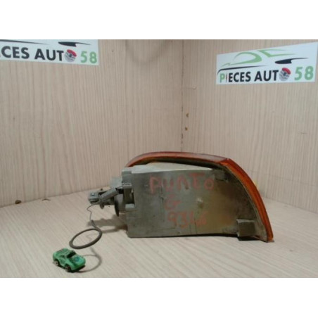 Optique avant secondaire gauche (feux)(clignotant) FIAT  d’occasion