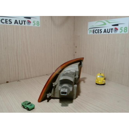 Optique avant secondaire gauche (feux)(clignotant) FIAT  d’occasion