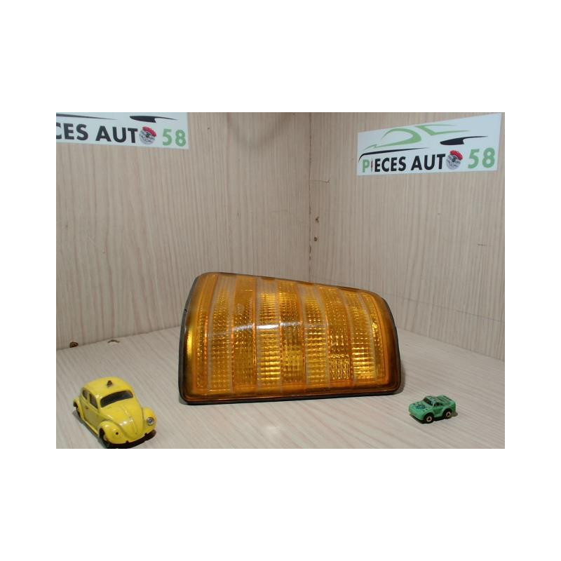 Optique avant secondaire gauche (feux)(clignotant) MERCEDES  d’occasion