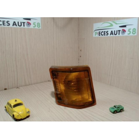 Optique avant secondaire gauche (feux)(clignotant) VOLKSWAGEN  d’occasion