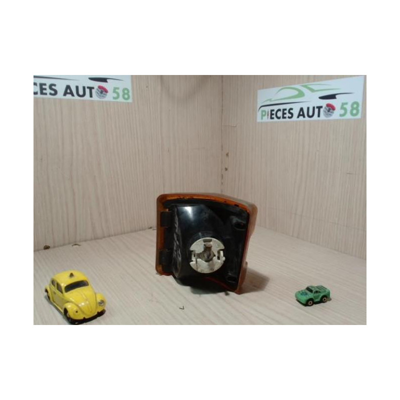 Optique avant secondaire gauche (feux)(clignotant) VOLKSWAGEN  d’occasion