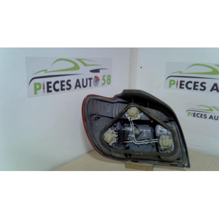 Feu arriere principal droit (feux) TOYOTA YARIS 1 PHASE 2 d’occasion