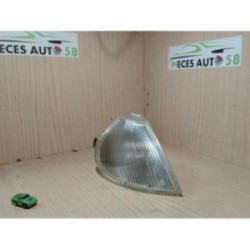 Optique avant secondaire droit (feux)(clignotant) RENAULT  d’occasion