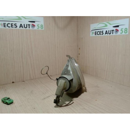 Optique avant secondaire droit (feux)(clignotant) RENAULT  d’occasion
