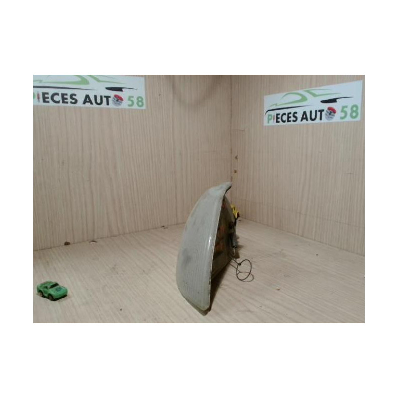 Optique avant secondaire gauche (feux)(clignotant) RENAULT  d’occasion