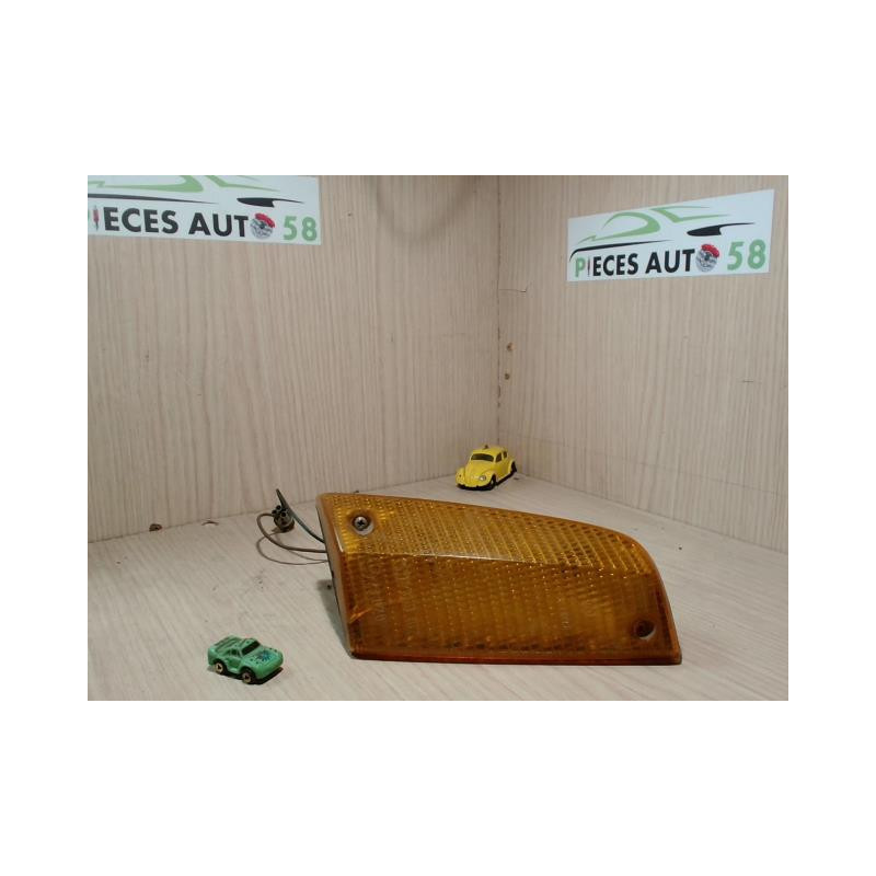 Optique avant secondaire gauche (feux)(clignotant) BMW  d’occasion