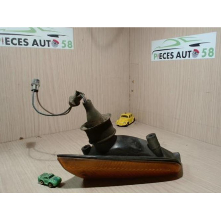 Optique avant secondaire gauche (feux)(clignotant) BMW  d’occasion