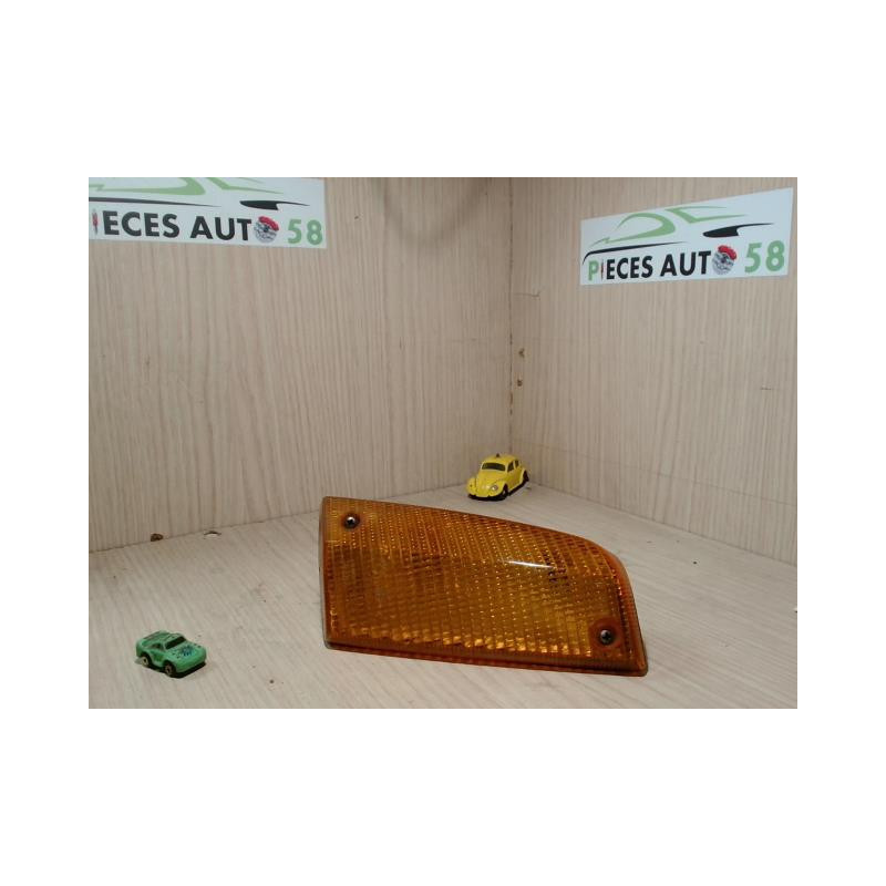 Optique avant secondaire gauche (feux)(clignotant) BMW  d’occasion