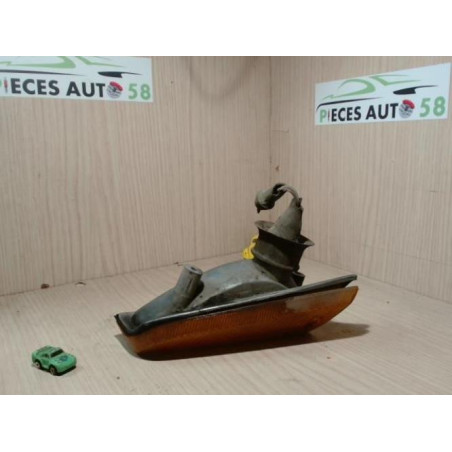 Optique avant secondaire gauche (feux)(clignotant) BMW SERIE 3 E21 d’occasion