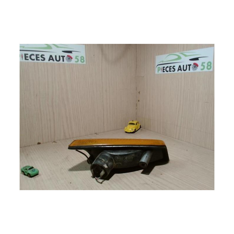 Optique avant secondaire gauche (feux)(clignotant) BMW  d’occasion