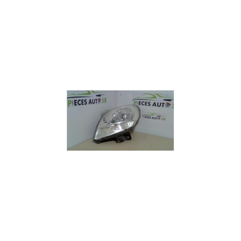 Optique avant principal gauche (feux)(phare) RENAULT KANGOO 1 PHASE 2 d’occasion