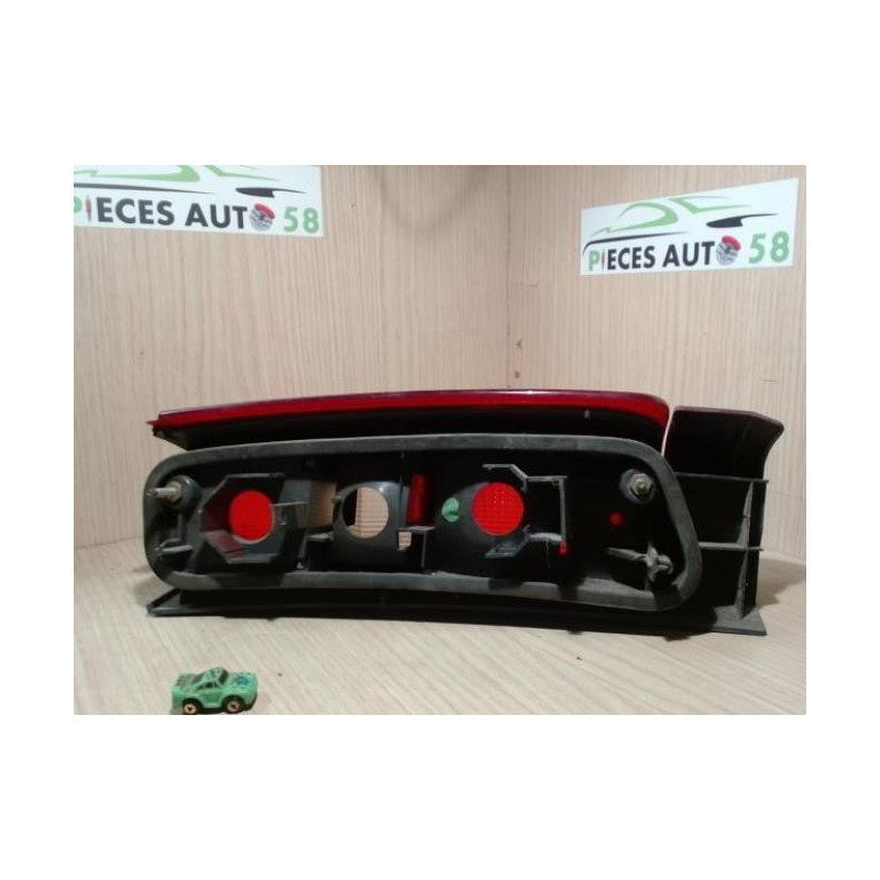 Feu arriere principal gauche (feux) VOLVO 850 PHASE 2 BREAK d’occasion