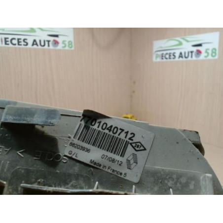 Optique avant secondaire gauche (feux)(clignotant) RENAULT  d’occasion