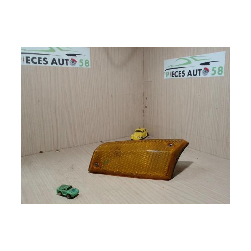 Optique avant secondaire gauche (feux)(clignotant) BMW  d’occasion