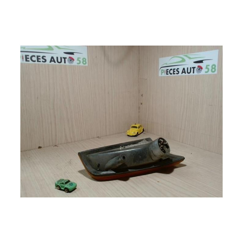 Optique avant secondaire gauche (feux)(clignotant) BMW  d’occasion