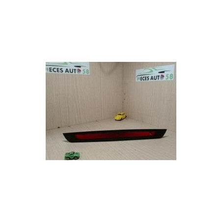 Feu arriere stop central CITROEN C3 1 PHASE 1 d’occasion