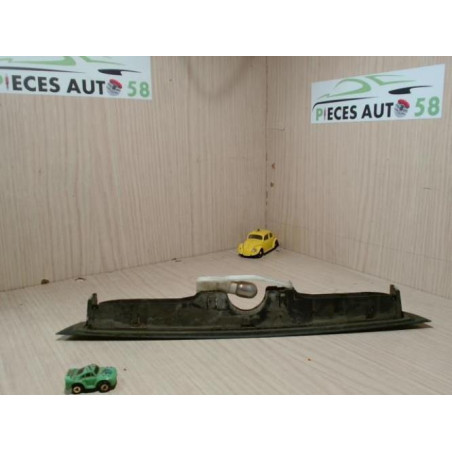 Feu arriere stop central CITROEN C3 1 PHASE 1 d’occasion
