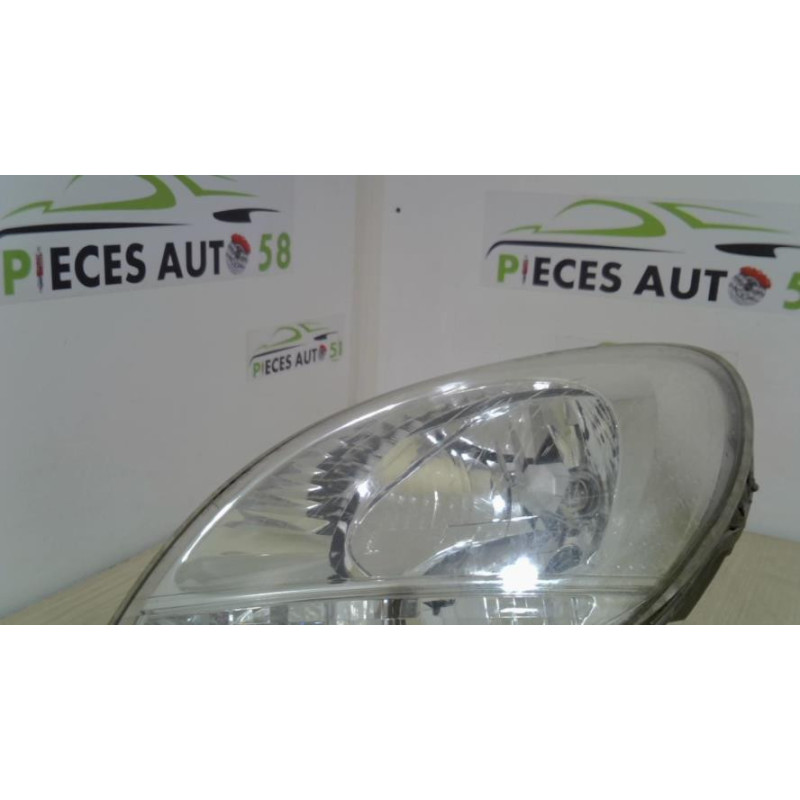 Optique avant principal gauche (feux)(phare) RENAULT KANGOO 1 PHASE 2 d’occasion