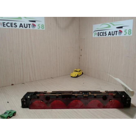Feu arriere stop central PEUGEOT 407 PHASE 1 d’occasion