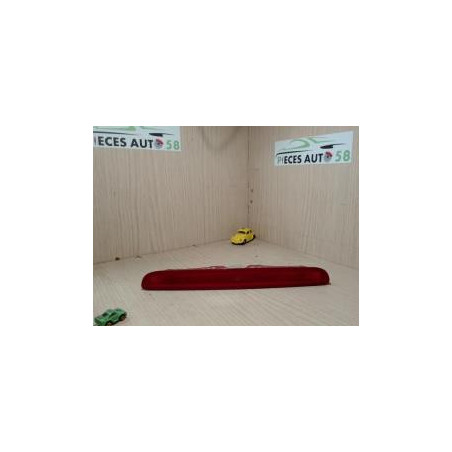 Feu arriere stop central RENAULT LAGUNA 2 PHASE 1 d’occasion