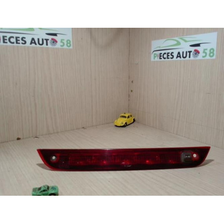 Feu arriere stop central FORD  d’occasion