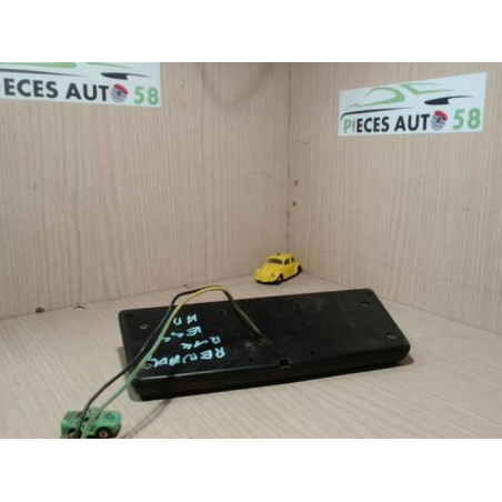 Feu arriere stop central RENAULT  d’occasion