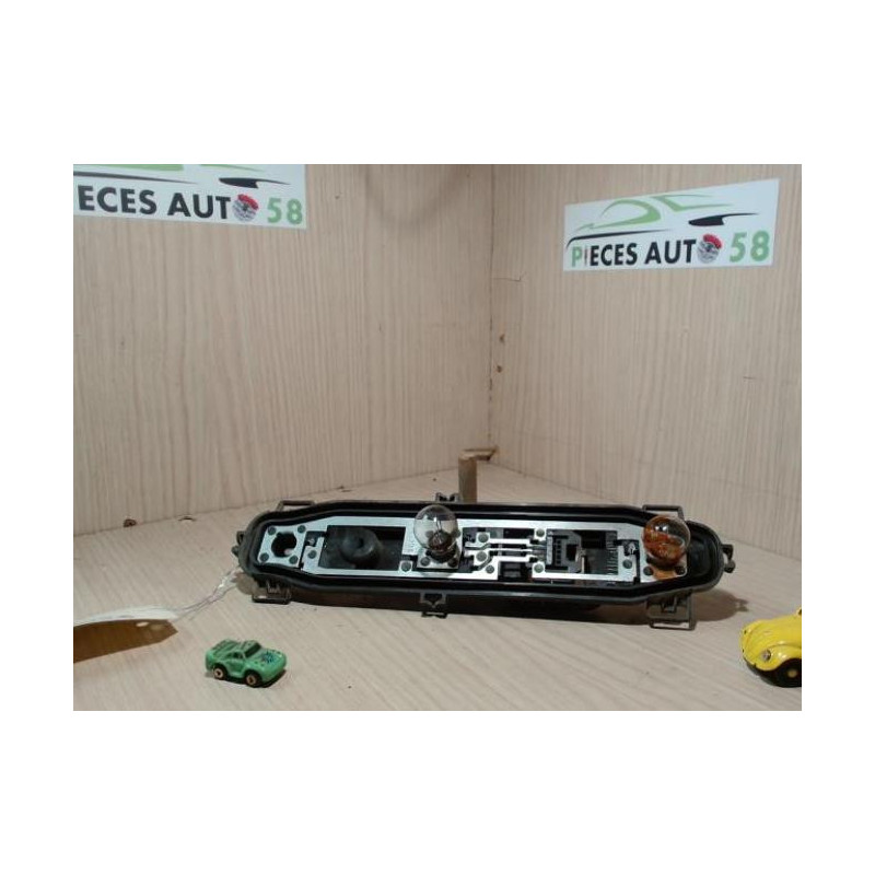Platine feu arriere gauche RENAULT  d’occasion