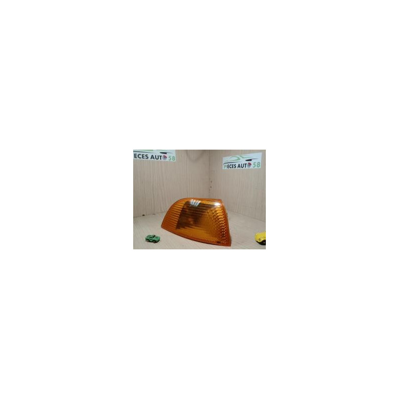 Repetiteur clignotant avant droit  (Feux) FIAT  d’occasion