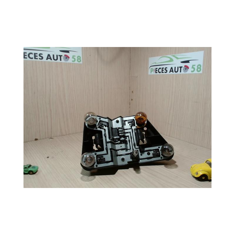 Platine feu arriere droit ROVER  d’occasion