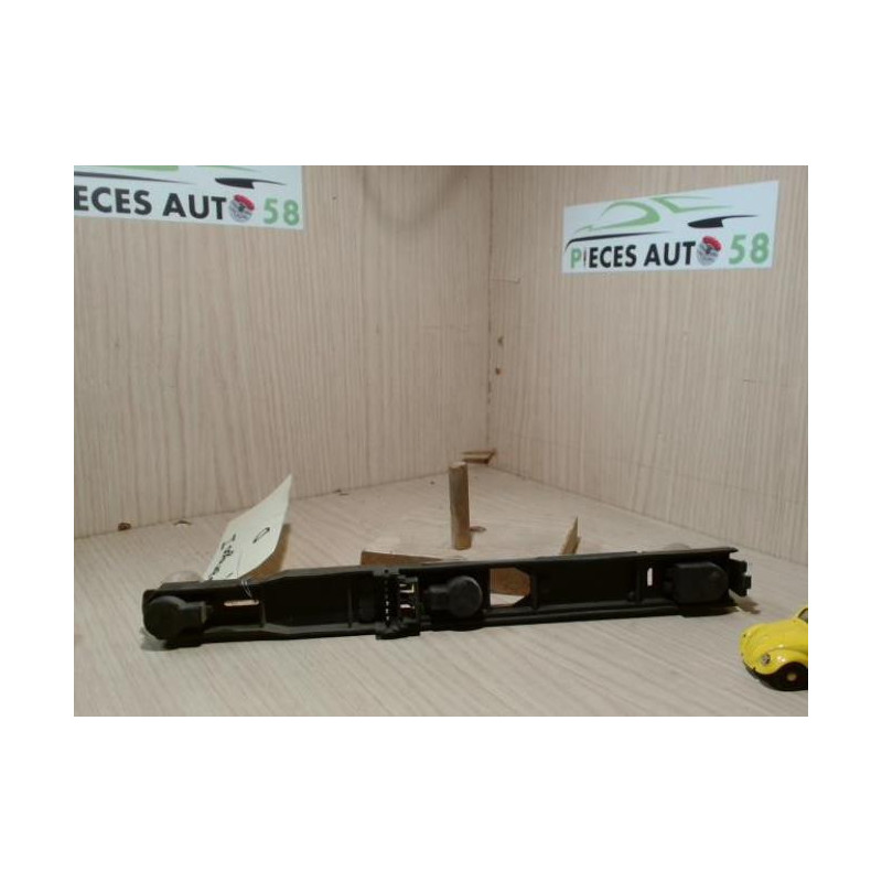 Platine feu arriere droit RENAULT  d’occasion